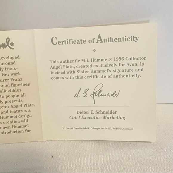 M. I. hummel crystal 1996 collectors angel & baby jesus plate avon products - Picture 9 of 14